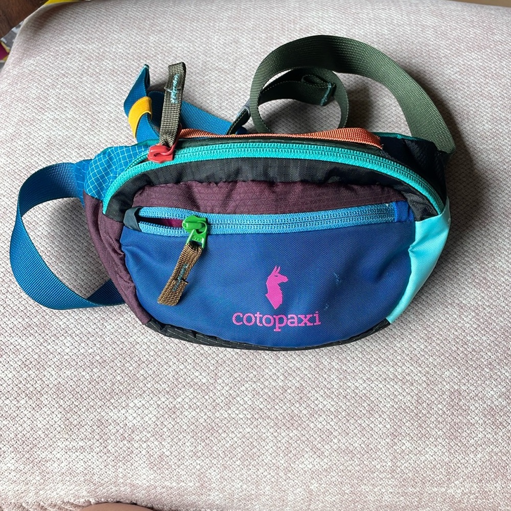 Cotopaxi Fanny pack